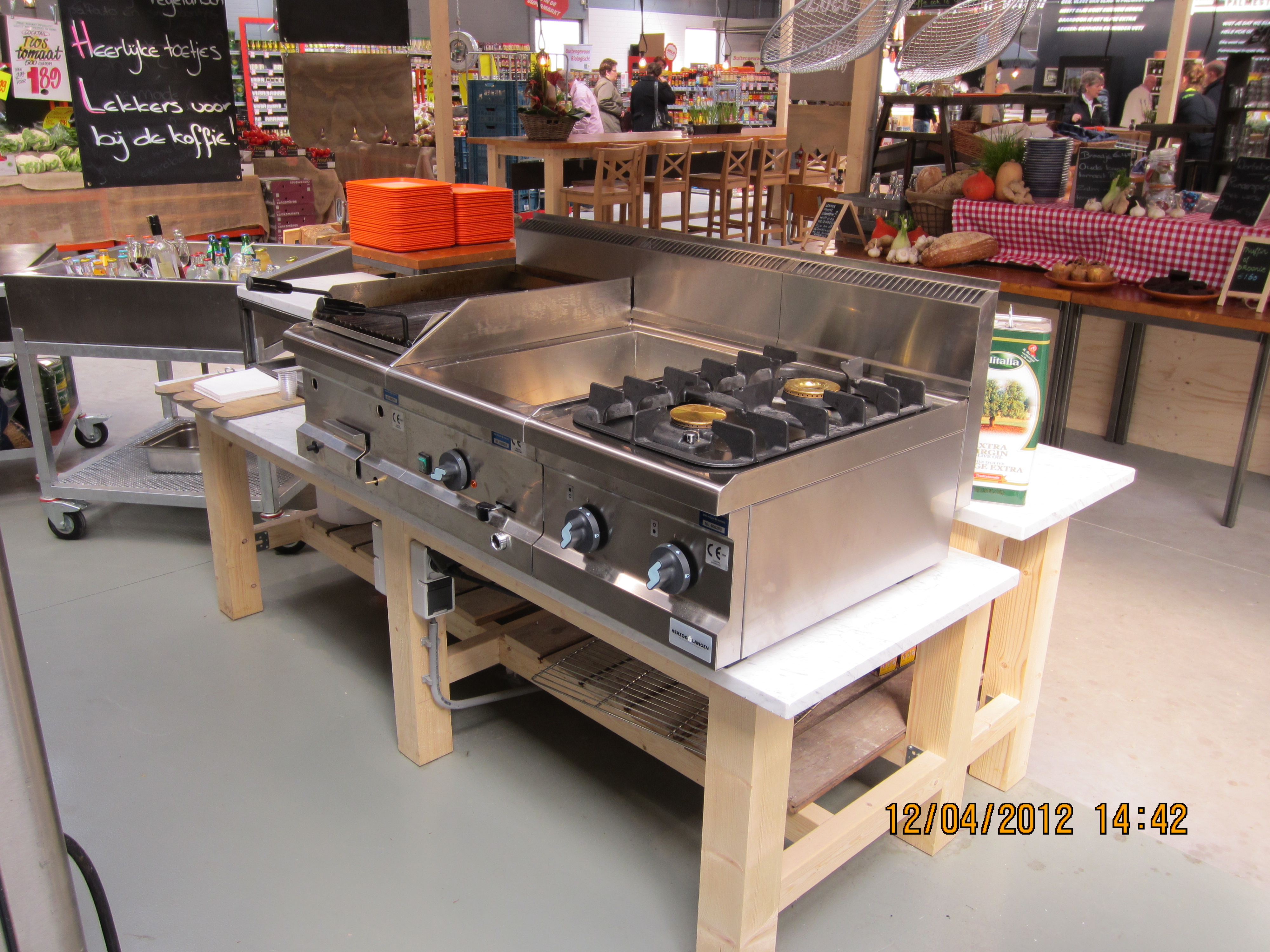 Landmarkt Apeldoorn 007.jpg